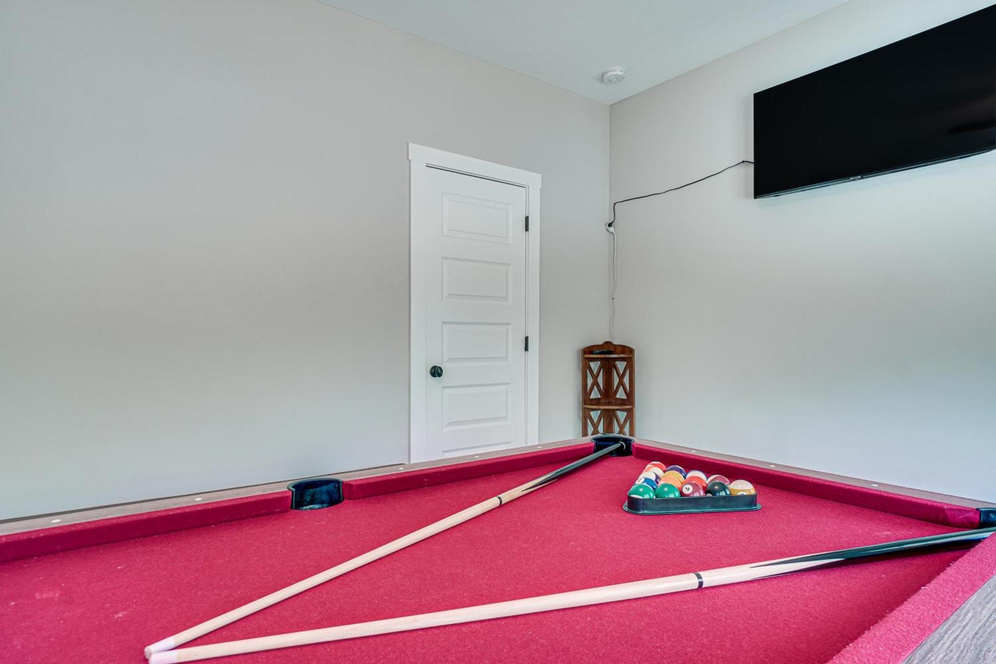 Stunning Helen Getaway With Hot Tub And Ev Charger! Villa Exteriör bild