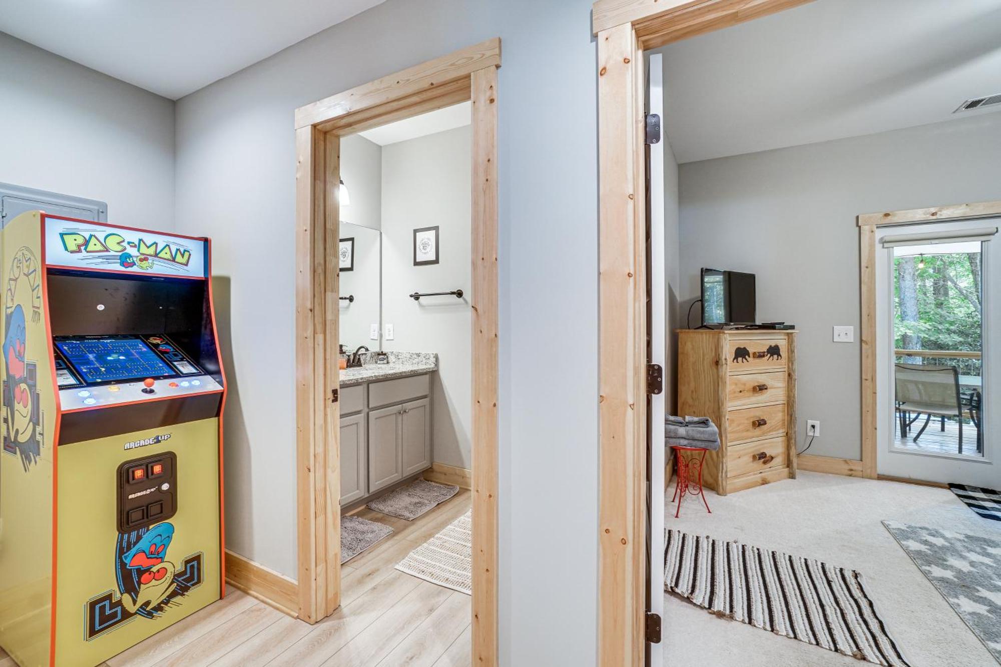Stunning Helen Getaway With Hot Tub And Ev Charger! Villa Exteriör bild