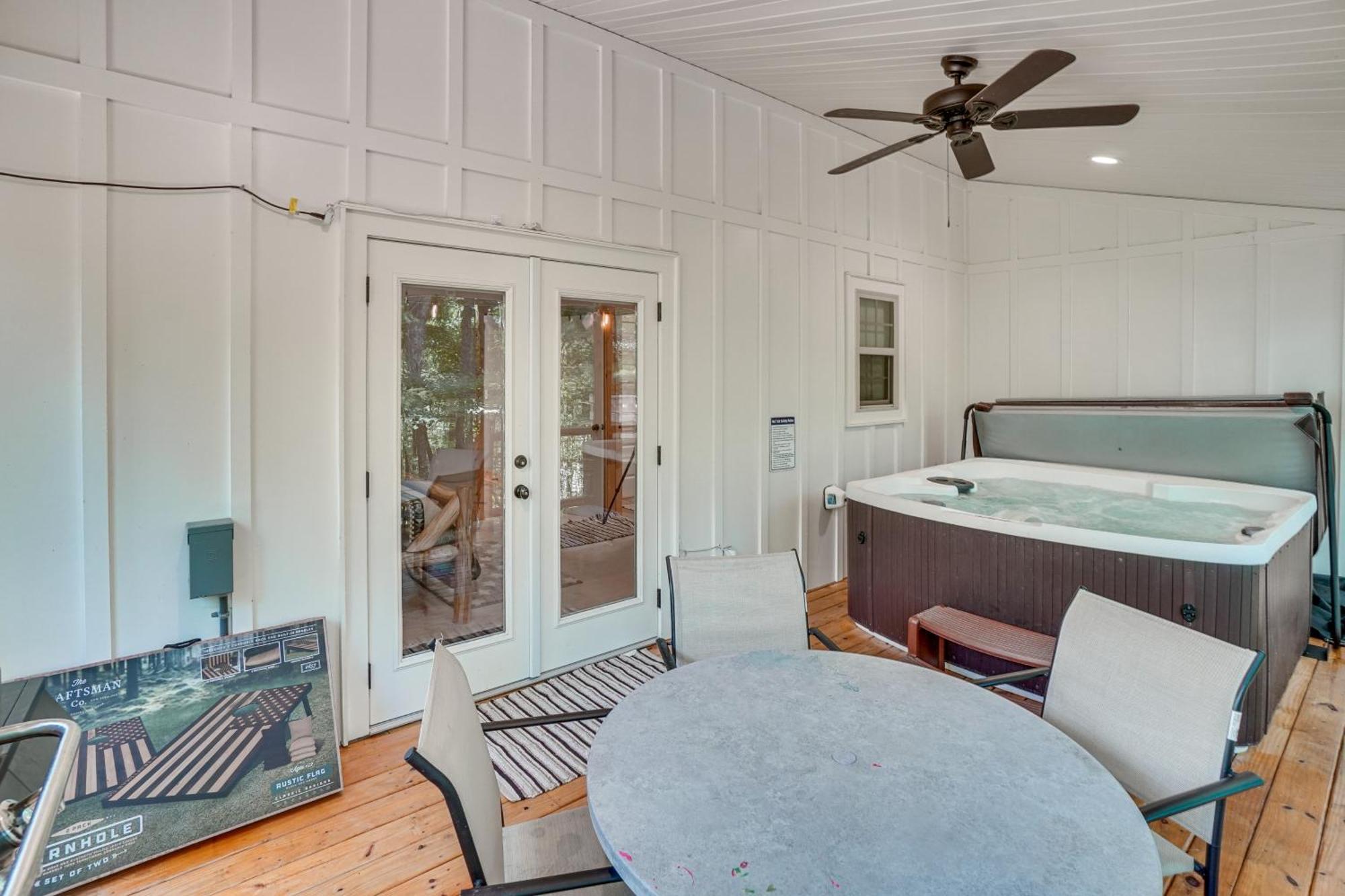 Stunning Helen Getaway With Hot Tub And Ev Charger! Villa Exteriör bild